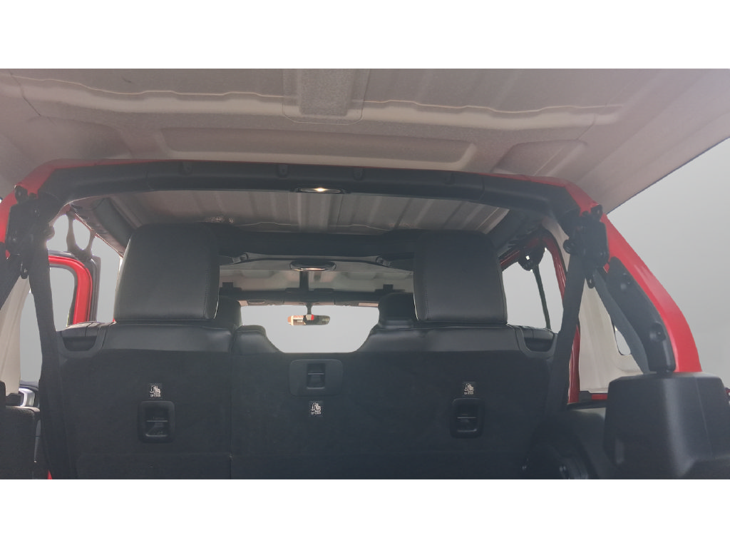 Used 2018 Jeep Wrangler Unlimited Rubicon w/ Dual Top Group AWD/4WD image 37