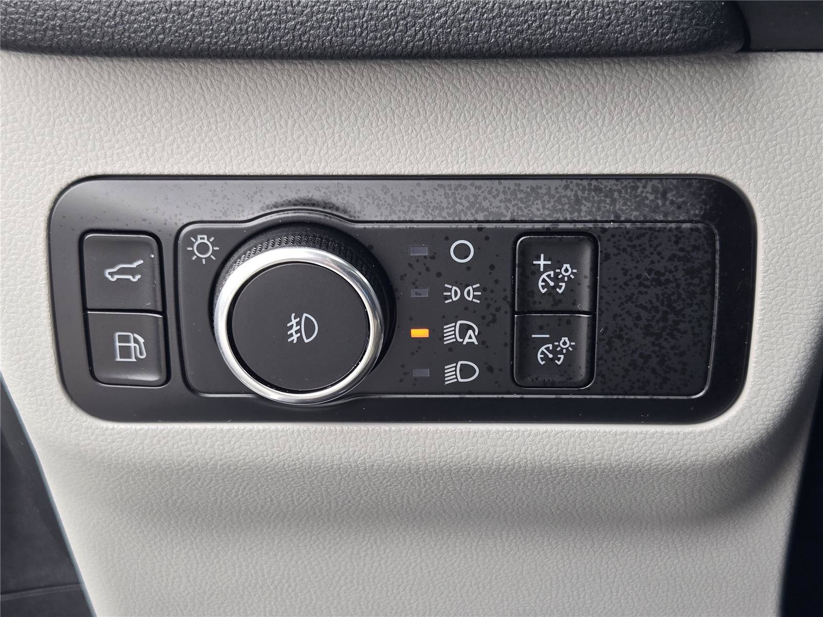 Certified 2023 Ford Escape SE w/ PHEV Premium Package FWD image 20