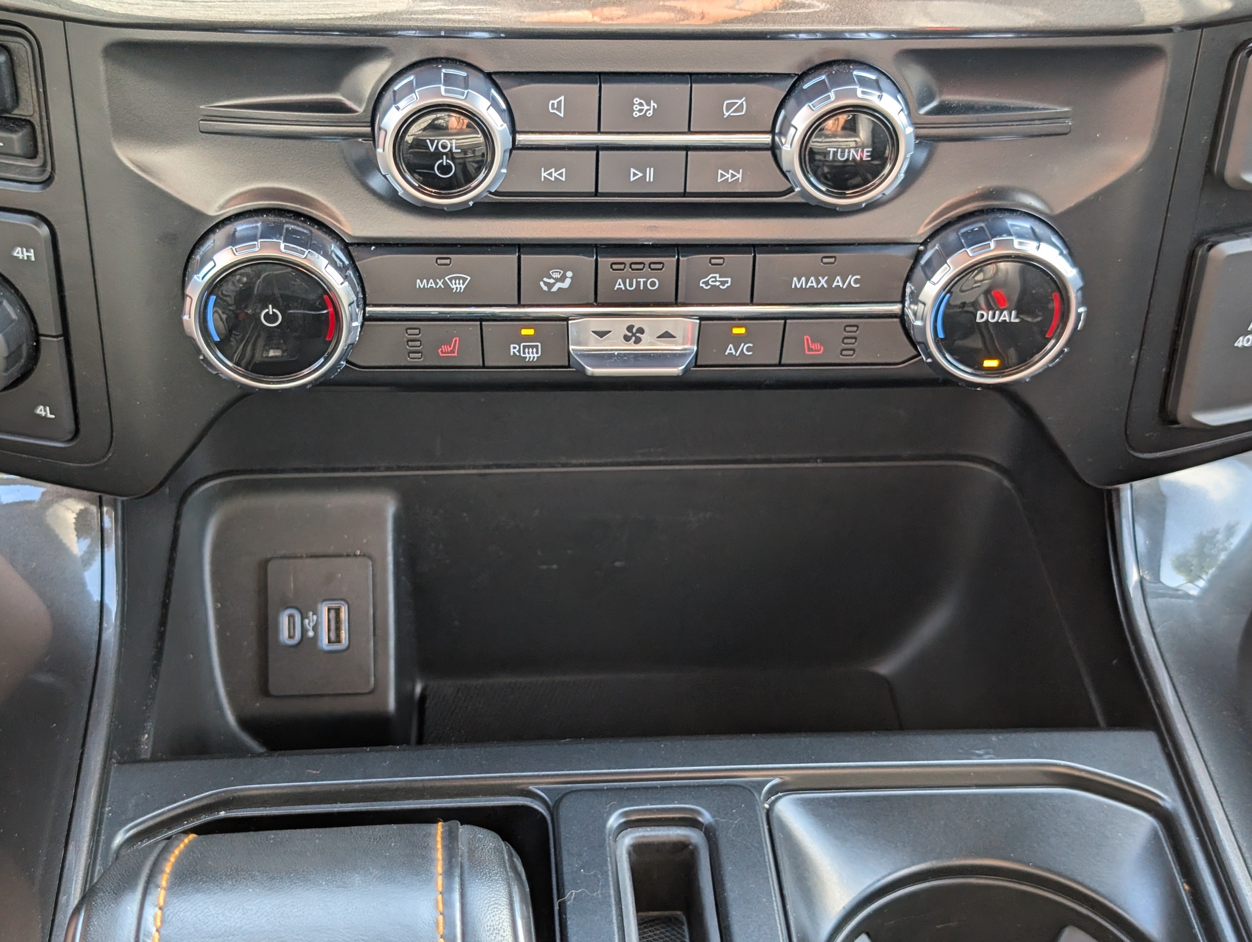Certified 2023 Ford F150 Tremor w/ Trailer Tow Package AWD/4WD image 27