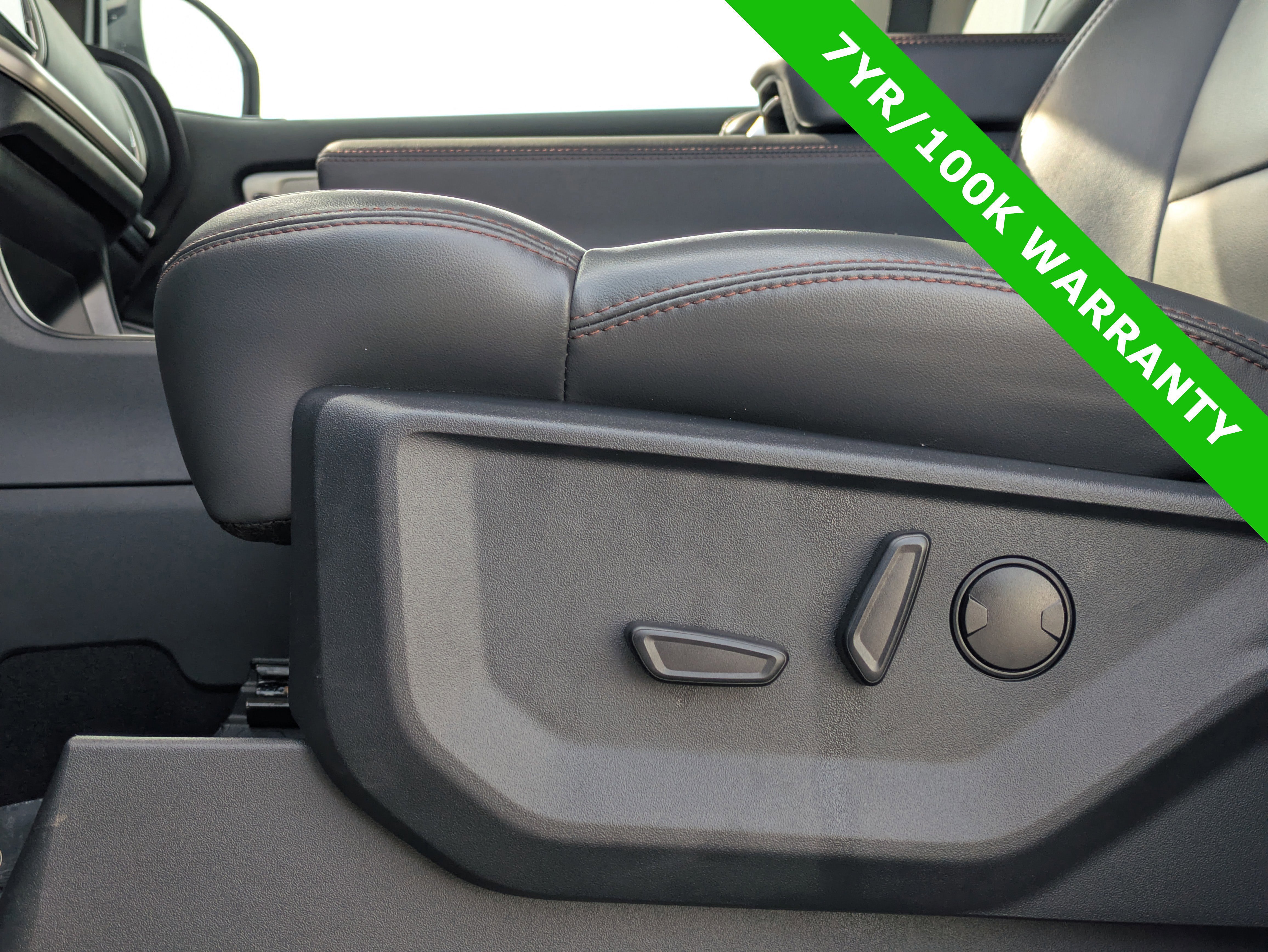 Certified 2025 Ford Expedition Max Active image 26