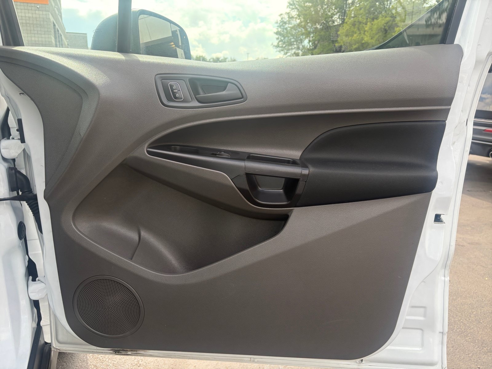Certified 2023 Ford Transit Connect XL FWD image 29