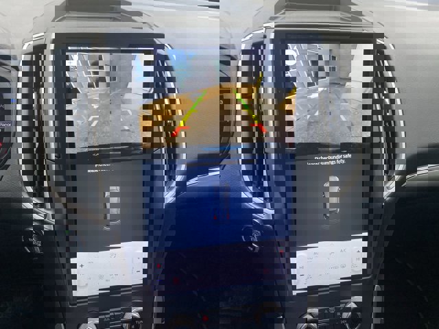 Certified 2024 Ford Edge ST-Line w/ Class II Trailer Tow Package image 16