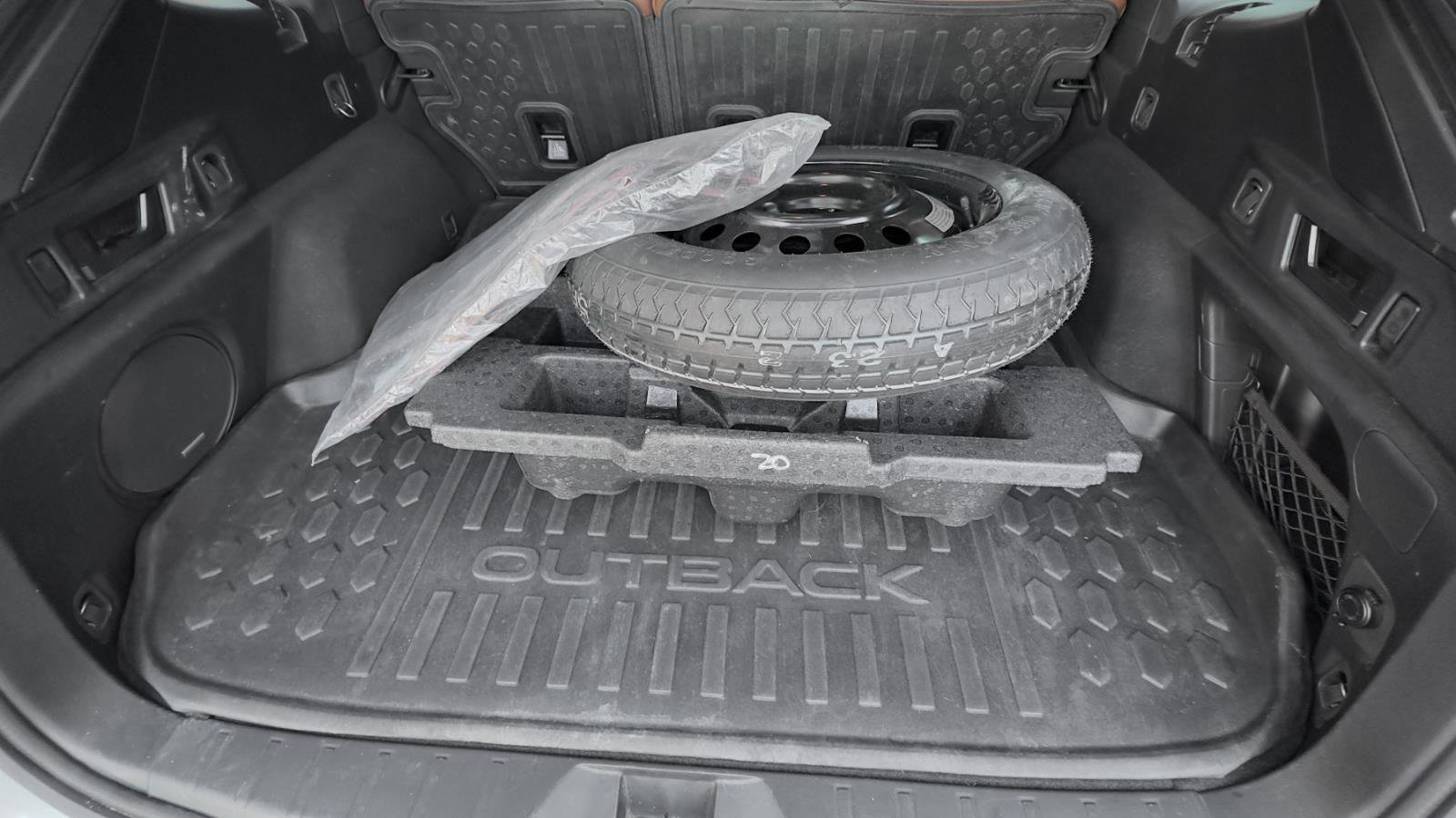 Used 2021 Subaru Outback Touring XT image 8