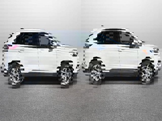 Certified 2024 Ford Edge SEL image 2