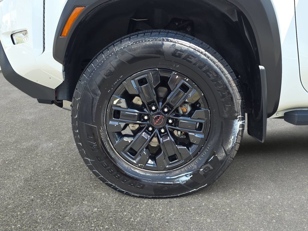 Used 2022 Nissan Frontier PRO-4X w/ Technology Package AWD/4WD image 28