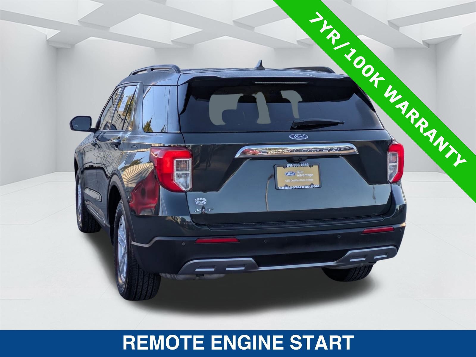 Certified 2022 Ford Explorer XLT w/ Equipment Group 202A image 2