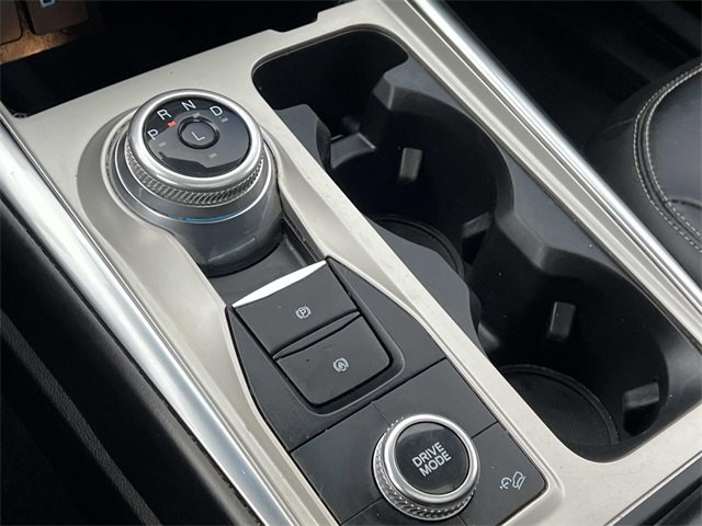 Certified 2022 Ford Explorer XLT w/ Equipment Group 202A image 29