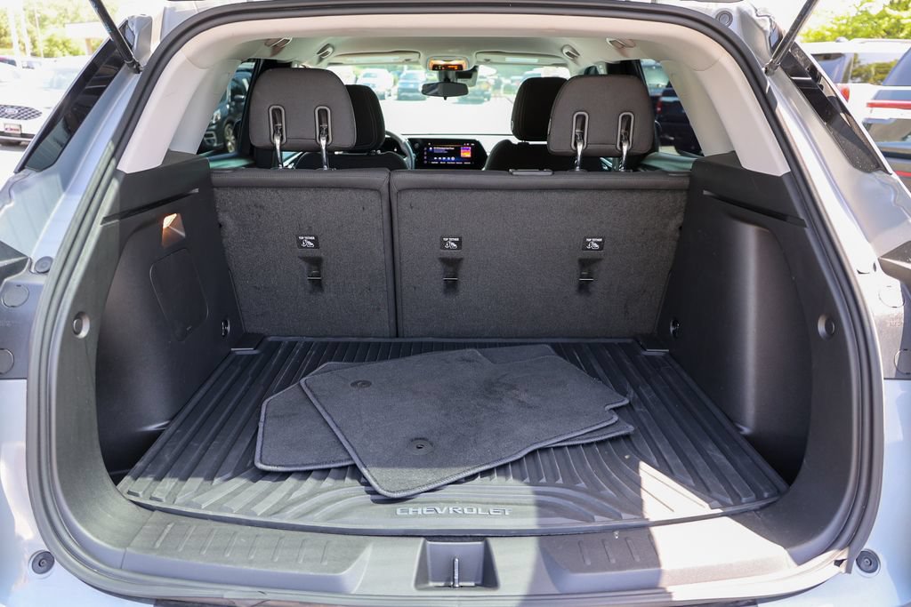 Used 2024 Chevrolet TrailBlazer LT FWD image 31