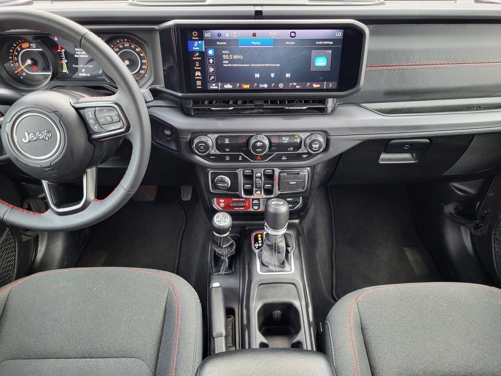 Used 2025 Jeep Wrangler Unlimited Rubicon image 16