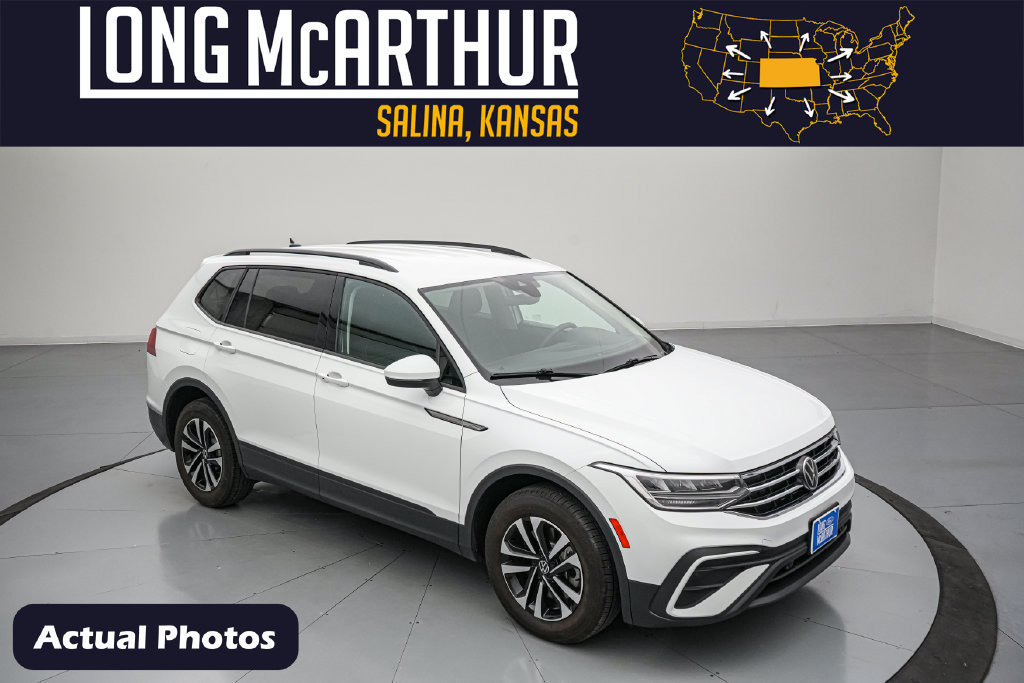Used 2024 Volkswagen Tiguan S FWD image 1