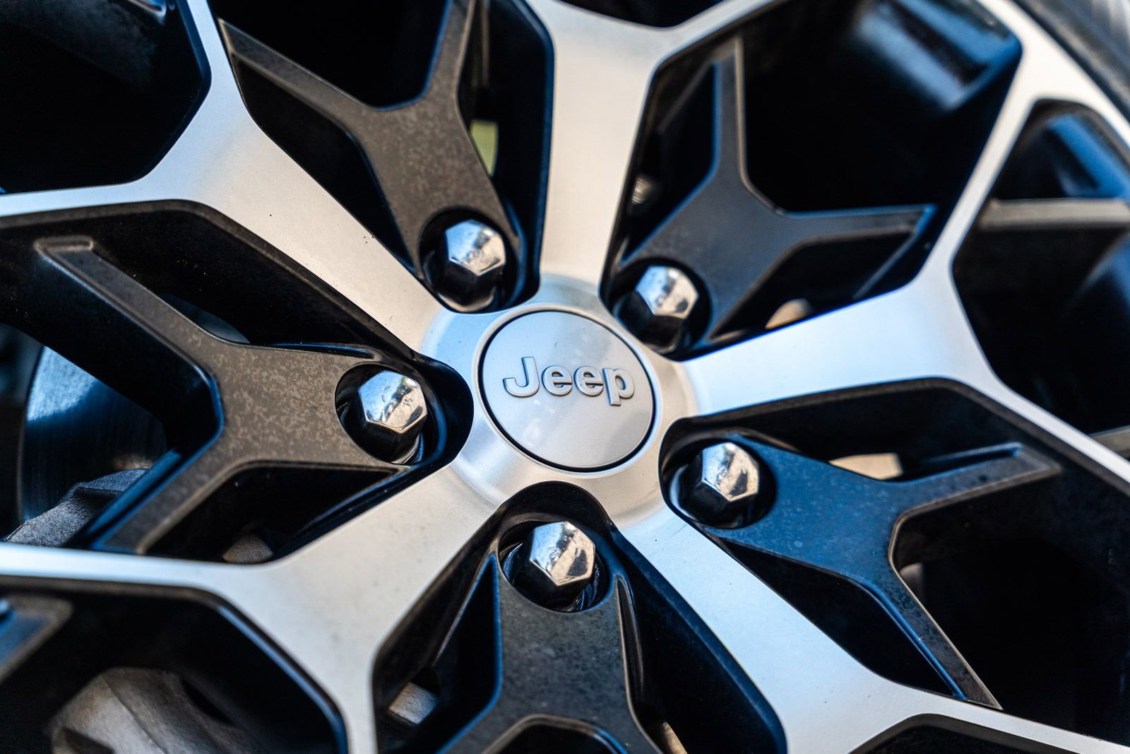 Used 2022 Jeep Grand Cherokee Summit image 11