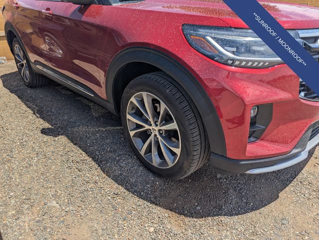 Certified 2025 Ford Explorer Platinum w/ Ultimate Package AWD/4WD image 5