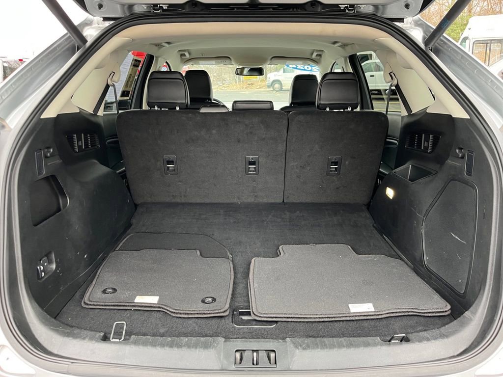 Certified 2024 Ford Edge Titanium image 21