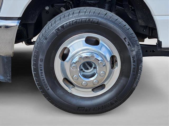Certified 2024 Ford F350 Lariat image 25