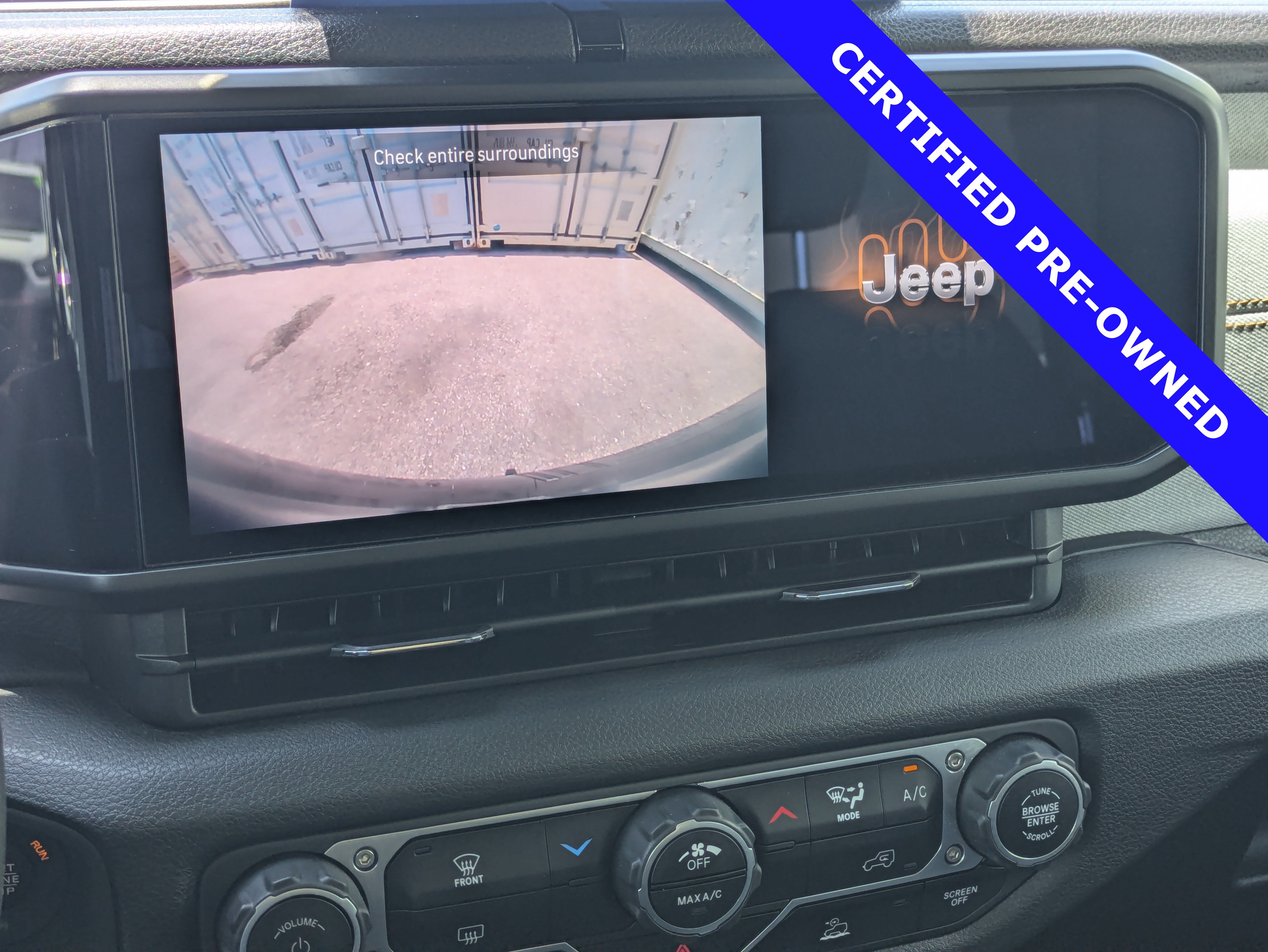 Used 2024 Jeep Wrangler Sport AWD/4WD image 28