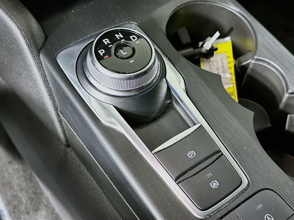 Certified 2025 Ford Escape Active AWD/4WD image 19