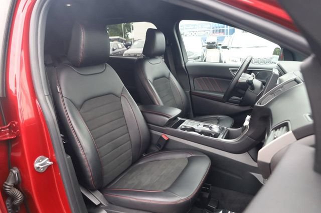Certified 2024 Ford Edge ST-Line AWD/4WD image 20