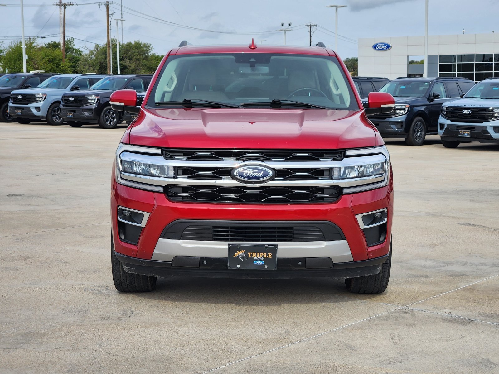 Certified 2022 Ford Expedition Max Limited RWD image 6