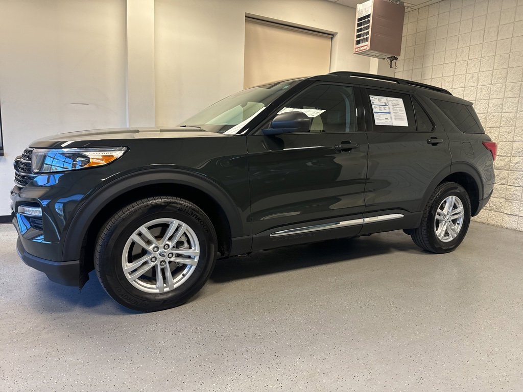 Certified 2023 Ford Explorer XLT w/ Equipment Group 202A image 34