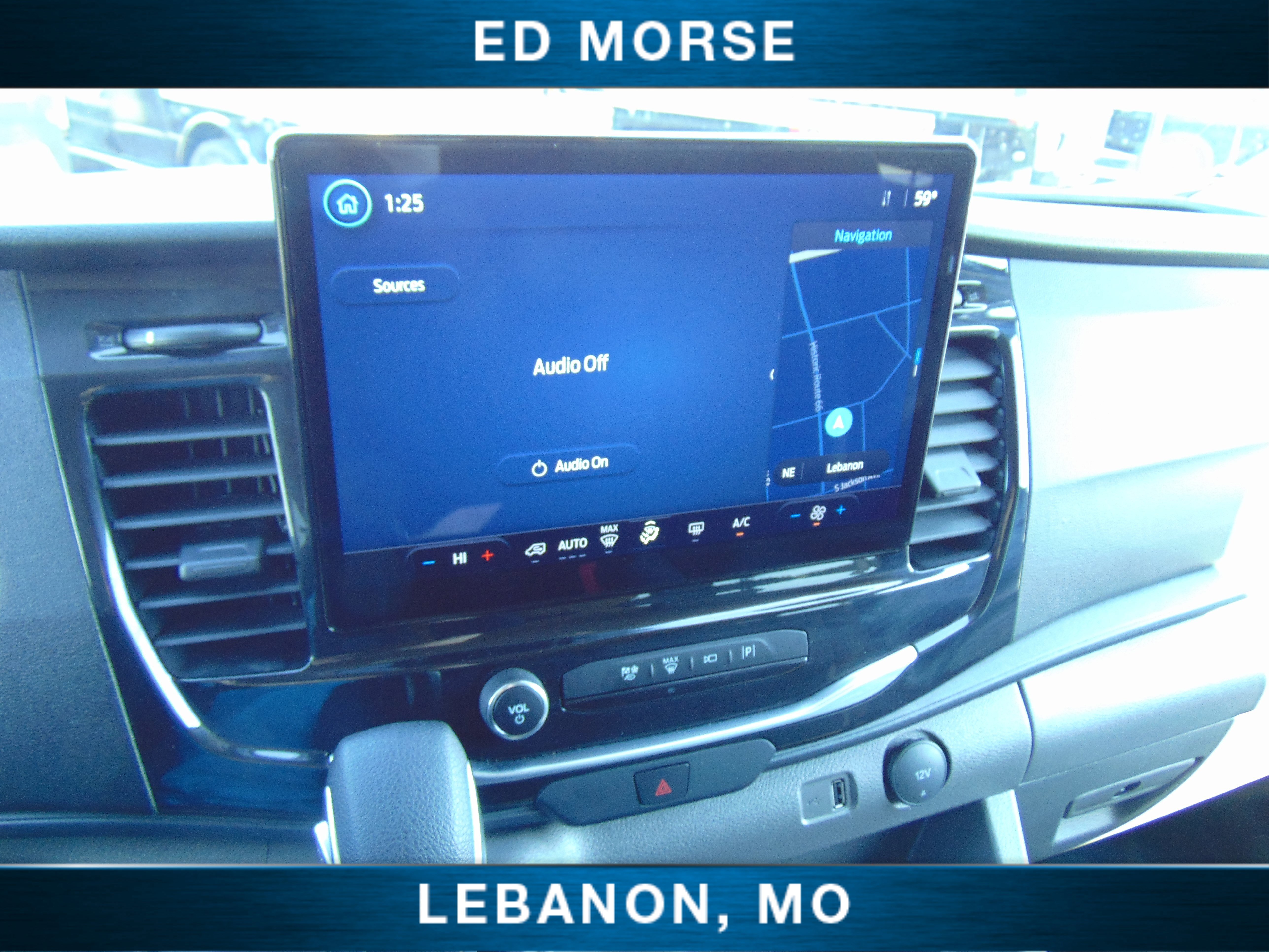 Certified 2025 Ford Transit 350 XLT image 22