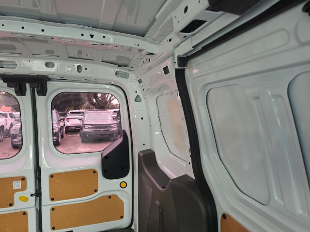 Certified 2021 Ford Transit Connect XL FWD image 31