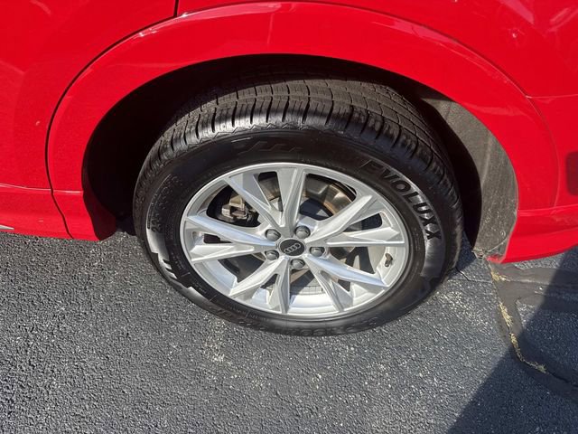 Used 2023 Audi Q3 2.0T Premium image 17