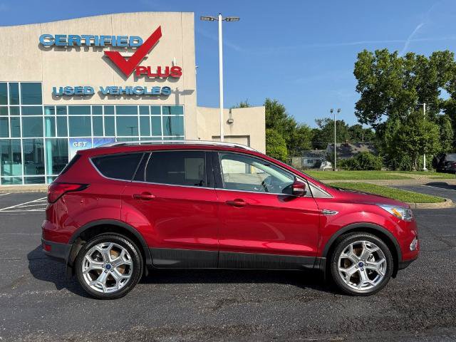 Certified 2019 Ford Escape Titanium FWD image 8