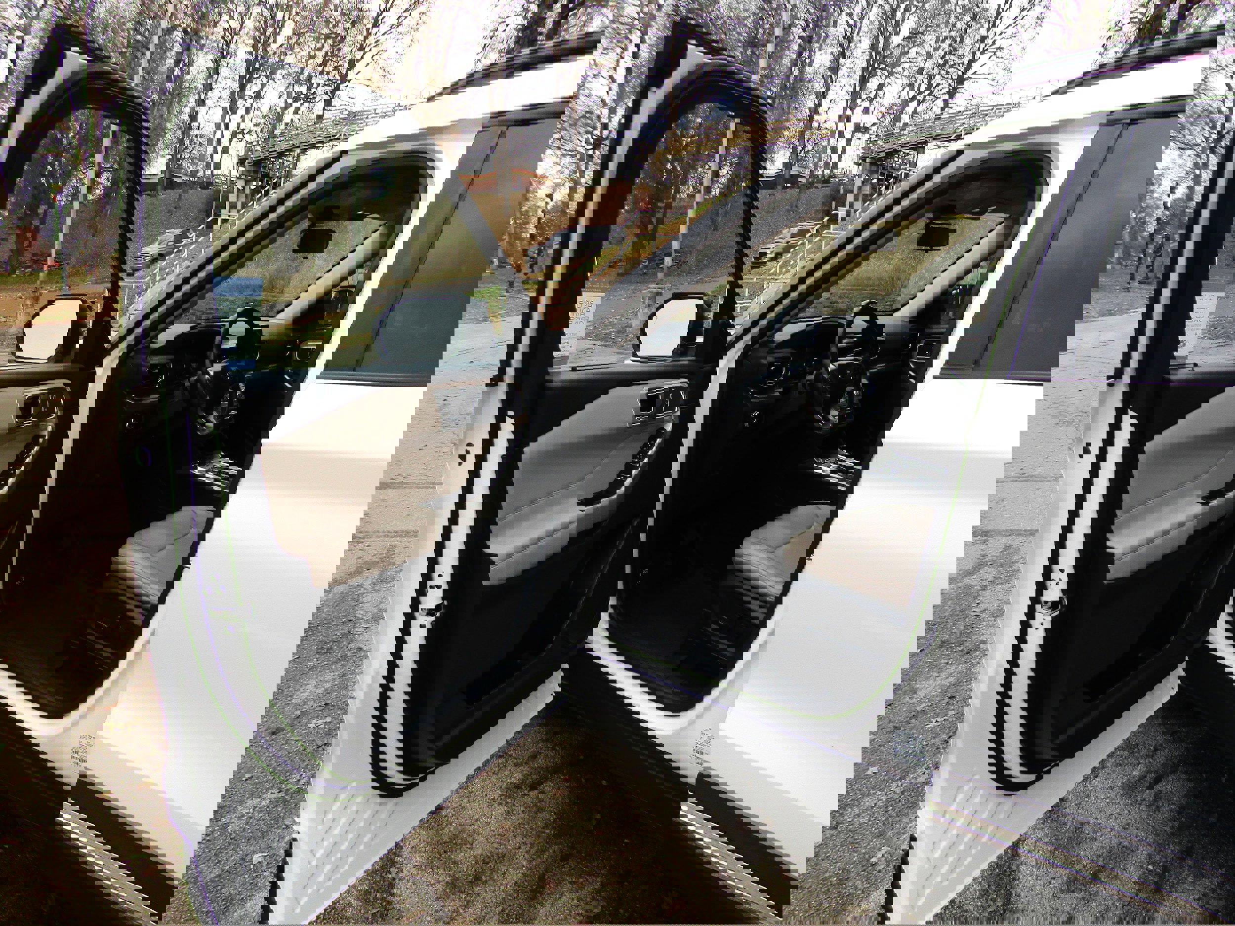 Certified 2023 Ford Explorer XLT w/ Equipment Group 202A image 10