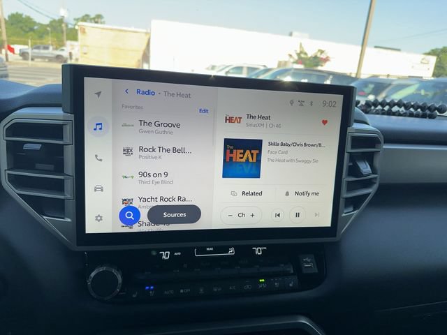 Used 2025 Toyota Sequoia Limited AWD/4WD image 17