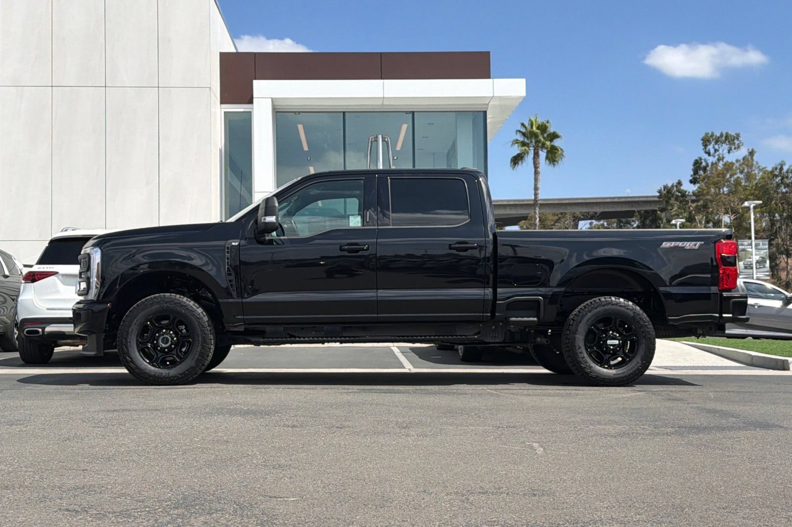 Certified 2024 Ford F250 XLT w/ XLT Premium Package AWD/4WD image 6