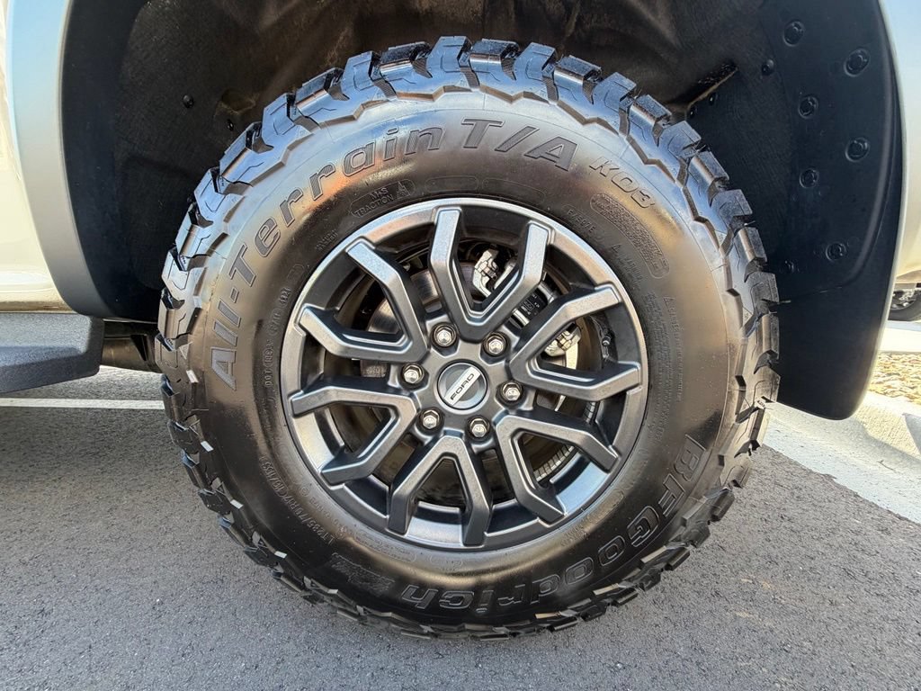 Certified 2025 Ford Ranger Raptor AWD/4WD image 5