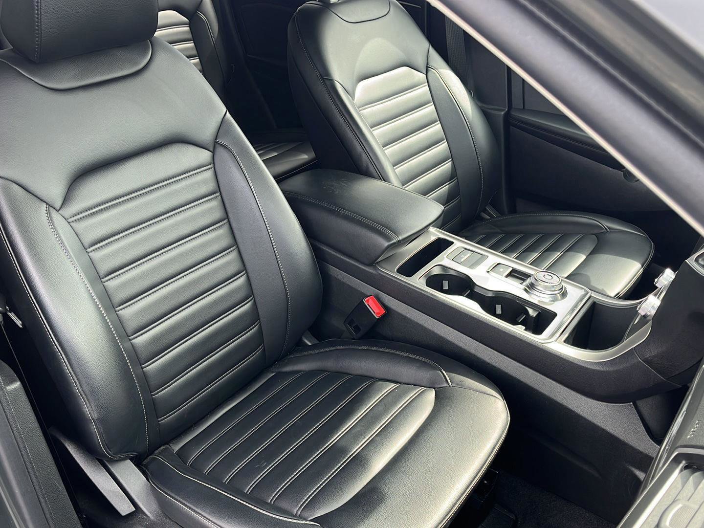 Certified 2024 Ford Edge SEL w/ Convenience Package image 14