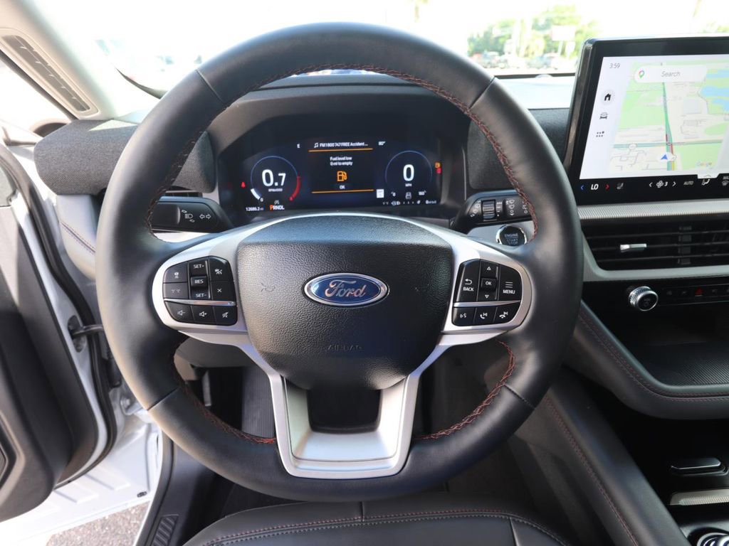 Certified 2025 Ford Explorer Active w/ Active Comfort Package image 18