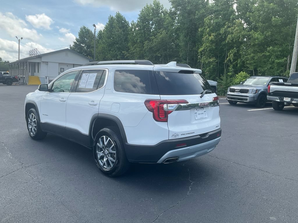 Used 2023 GMC Acadia SLT AWD/4WD image 7