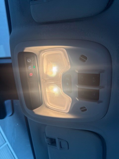 Used 2023 Chevrolet Bolt EUV Premier w/ Sun & Sound Package FWD image 23