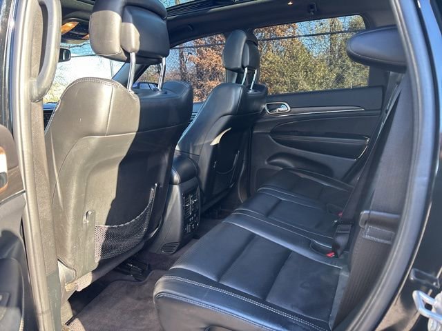Used 2017 Jeep Grand Cherokee Limited w/ Luxury Group II image 12