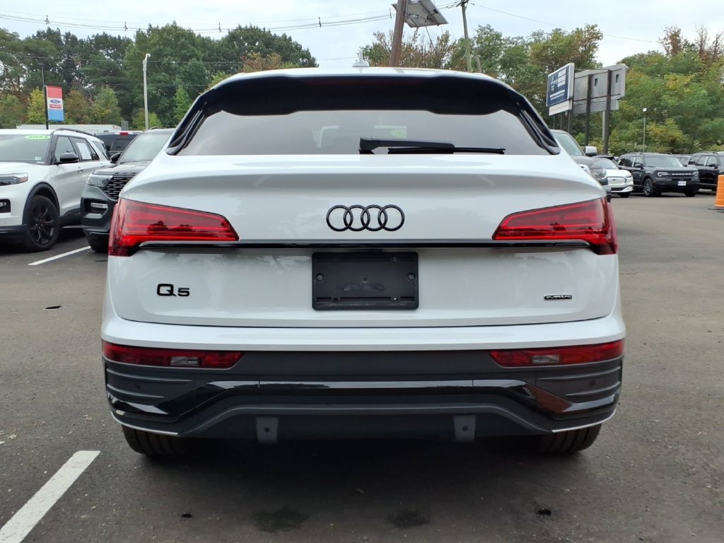 Used 2023 Audi Q5 2.0T Premium Plus w/ Premium Plus Package AWD/4WD image 22