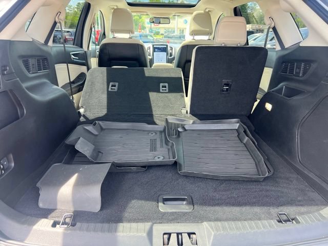 Certified 2023 Ford Edge Titanium w/ Equipment Group 301A AWD/4WD image 24