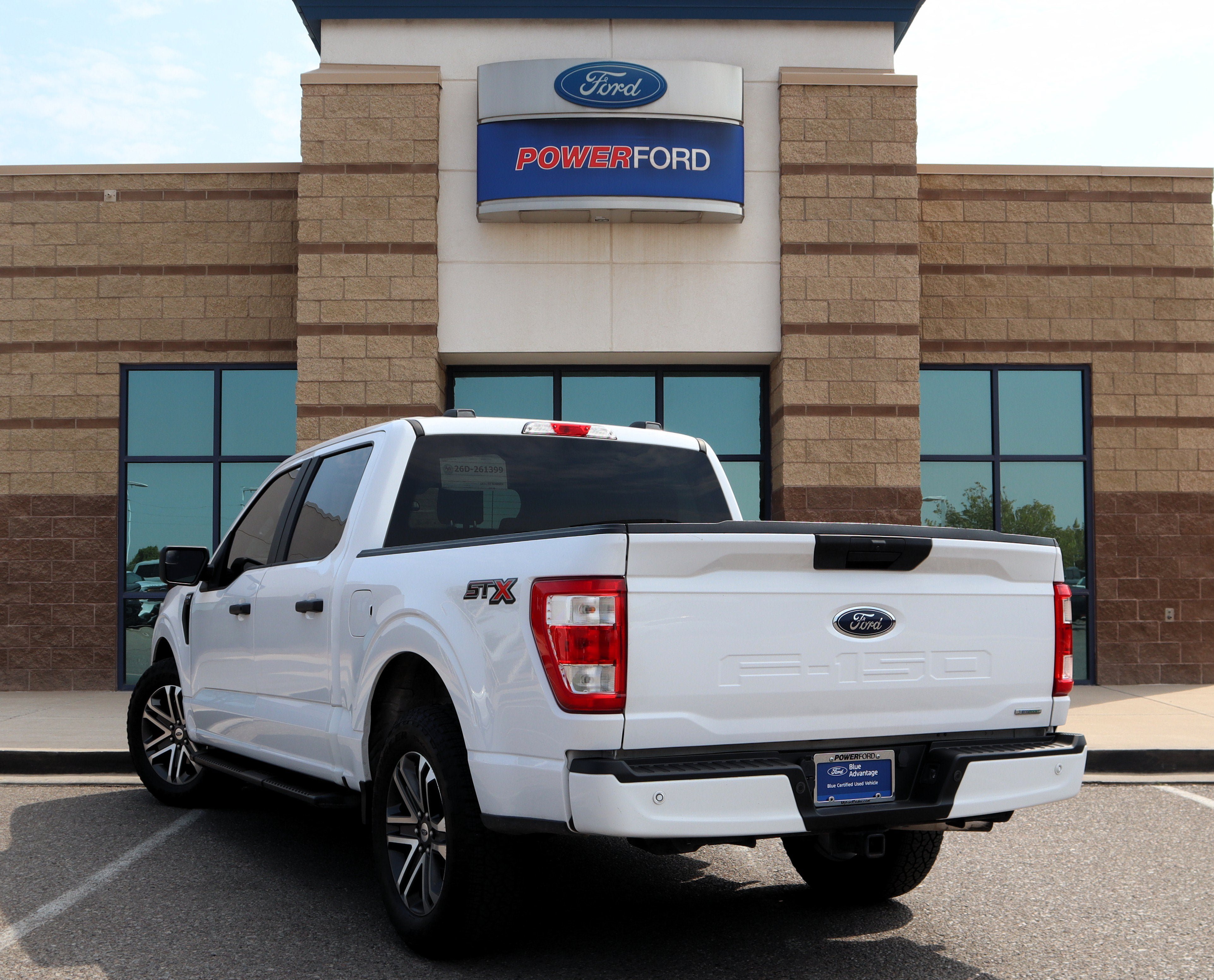 Certified 2021 Ford F150 XL w/ STX Appearance Package RWD image 8