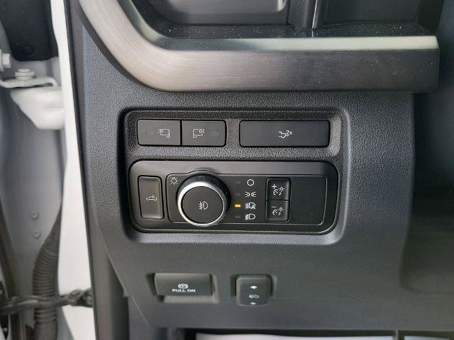 Certified 2024 Ford F350 Lariat w/ Lariat Ultimate Package AWD/4WD image 23