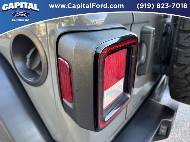 Used 2023 Jeep Wrangler Unlimited Sport AWD/4WD image 15