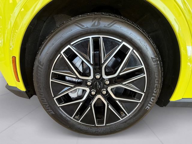 Certified 2025 Ford Mustang Mach-E Premium image 9