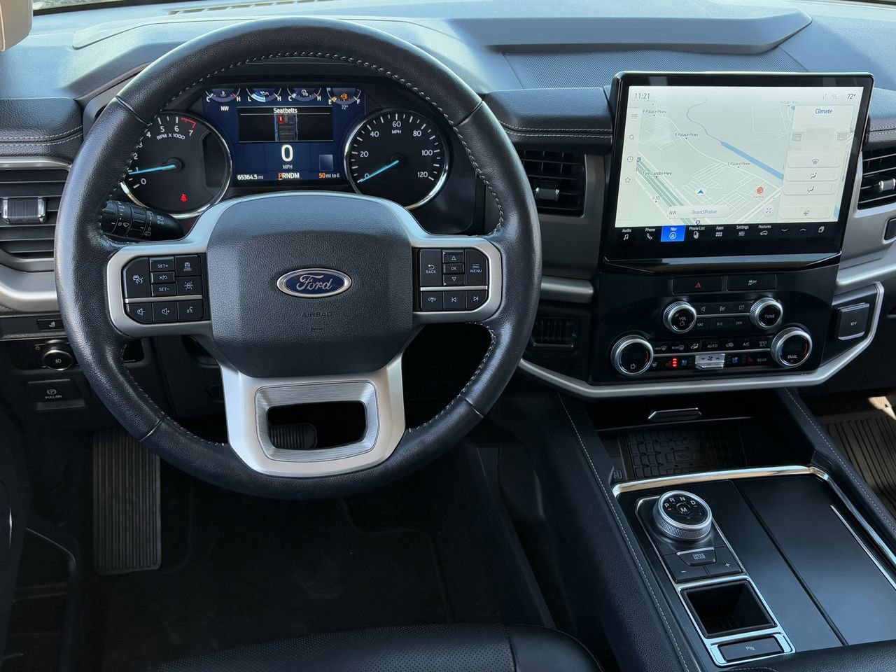 Certified 2023 Ford Expedition XLT image 12