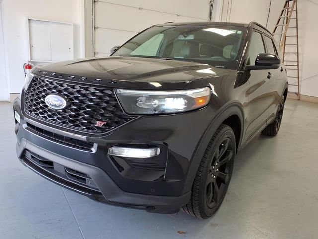 Certified 2023 Ford Explorer ST w/ Equipment Group 401A AWD/4WD image 7