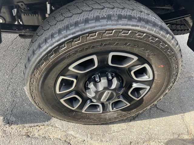 Certified 2024 Ford F250 Platinum image 14