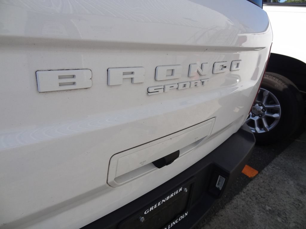 Certified 2023 Ford Bronco Sport Outer Banks w/ Tech Package AWD/4WD image 7