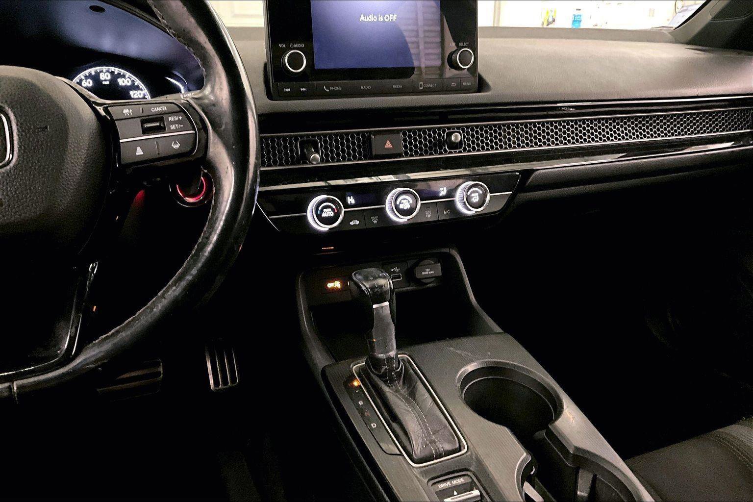 Used 2022 Honda Civic Sport image 8