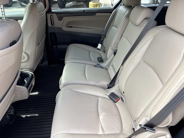 Used 2023 Honda Odyssey Touring image 19