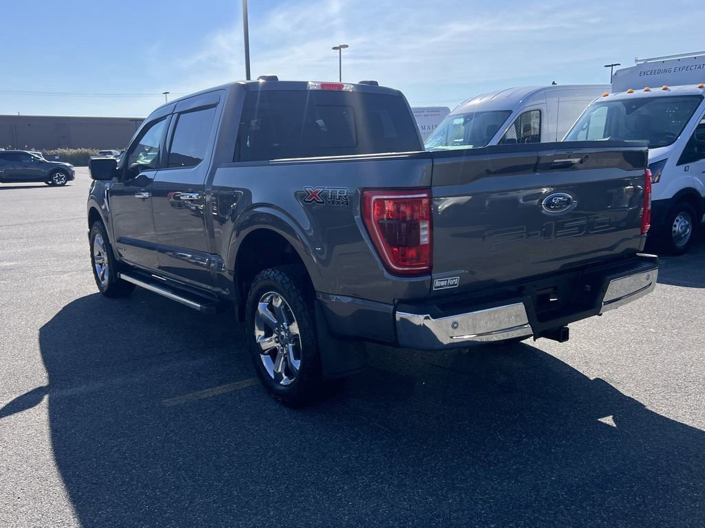 Certified 2022 Ford F150 XLT w/ Equipment Group 302A High image 4