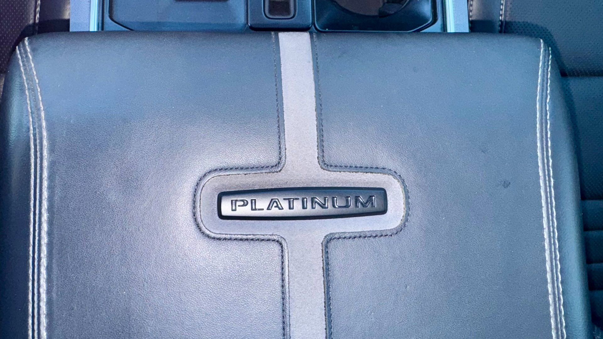 Certified 2023 Ford F150 Platinum w/ Equipment Group 701A High image 30